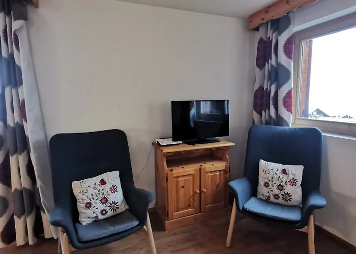 Apartamento Pracondu 1 202 - Outdoor & Fun Charming 8 Pers